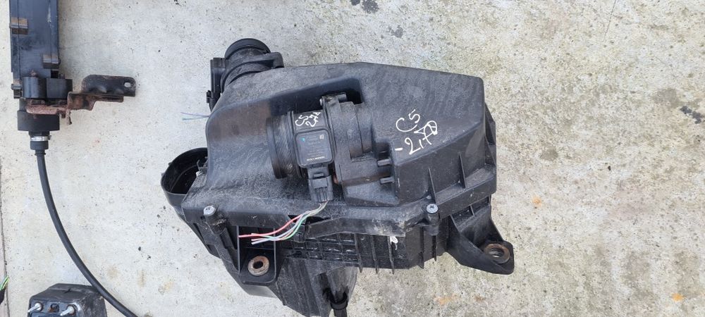 Carcasă filtru aer,debitmetru Citroen C5,vas lichid parbriz
