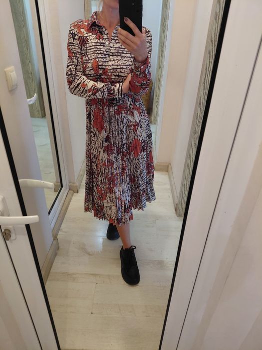 Дамски рокли С/М