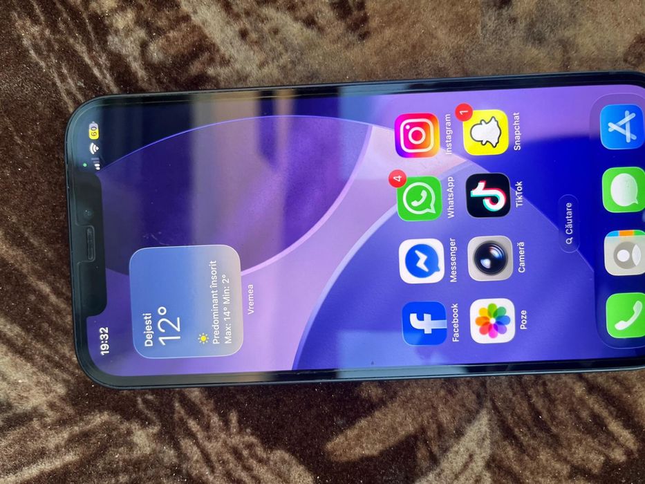 Vand/schimb Iphone 12