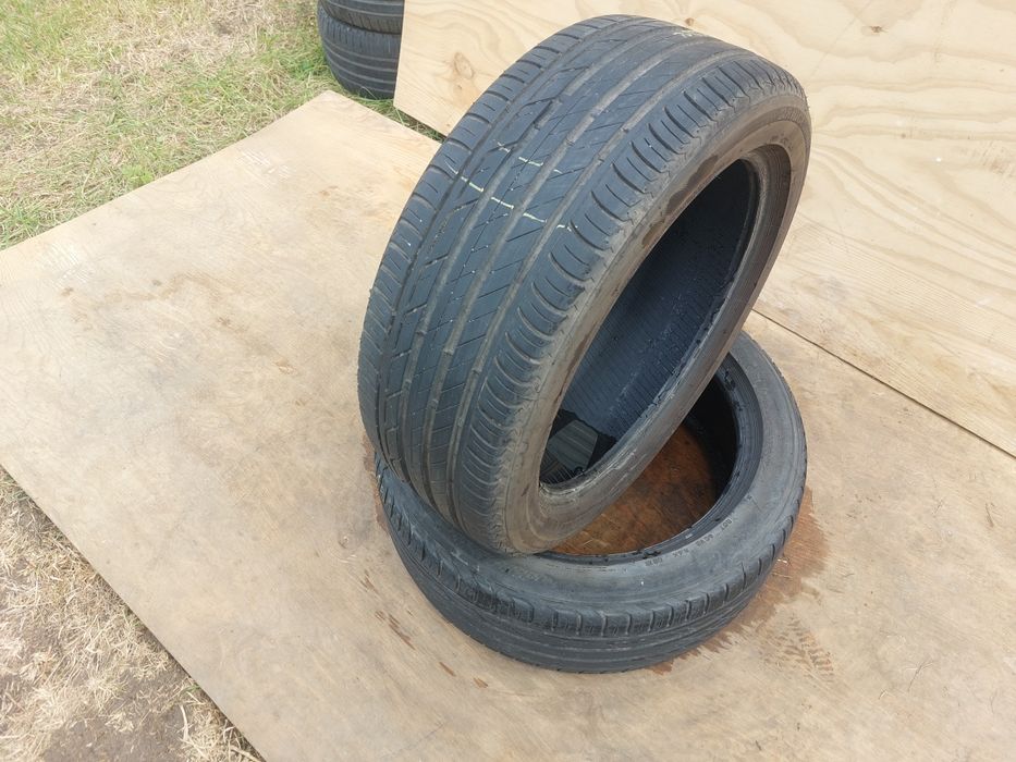 125 lei bucata! Doua anvelope de vara 215 50 r18 Bridgestone Turanza