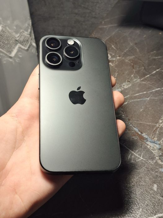 Iphone 15 pro идеал