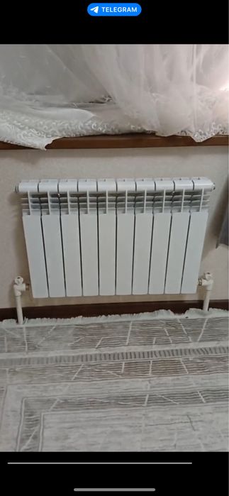 Радиатор б/у сотилади