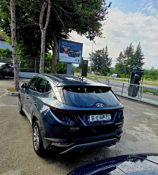 Hyundai Tucson 1.6 T-GDI HEV (230 к.с.) 4х4 | Пълен Хибрид | Гаранционен | 1-ви собственик.