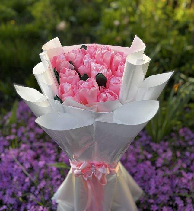 Buchet de flori din satin