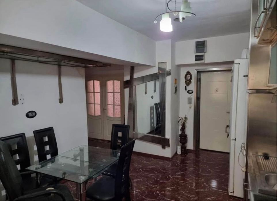 Apartament // 2 camere // 300 €