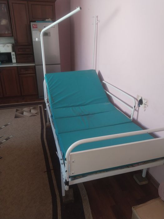 Продам медицинскую кровать