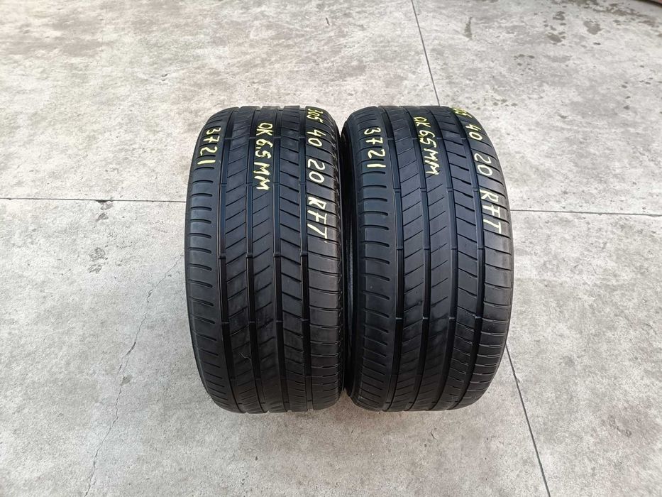 Doaua anvelope de vara 305 40 20 bridgestone alenza 001 run flat