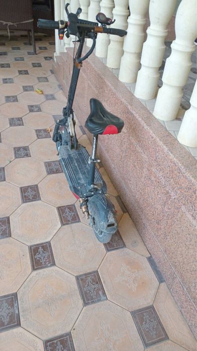 Продам самакат  в хорошем состяние