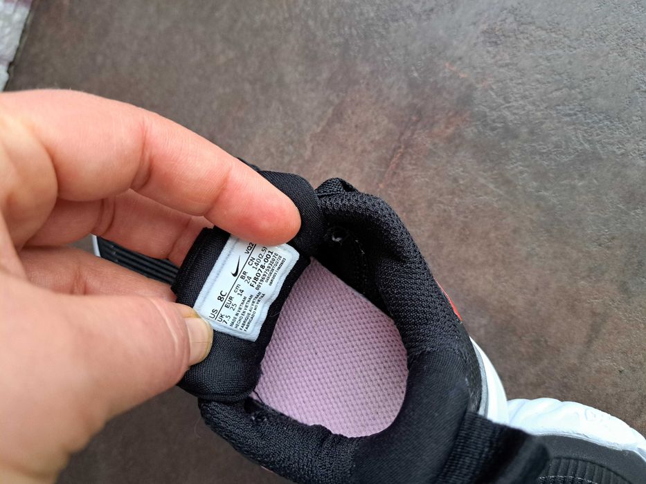 детски маратонки за момиче кецове,спортни обувки Nike,найк,номер 25