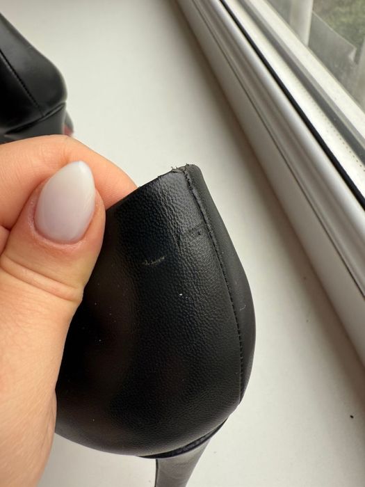 Туфли классические шикарные