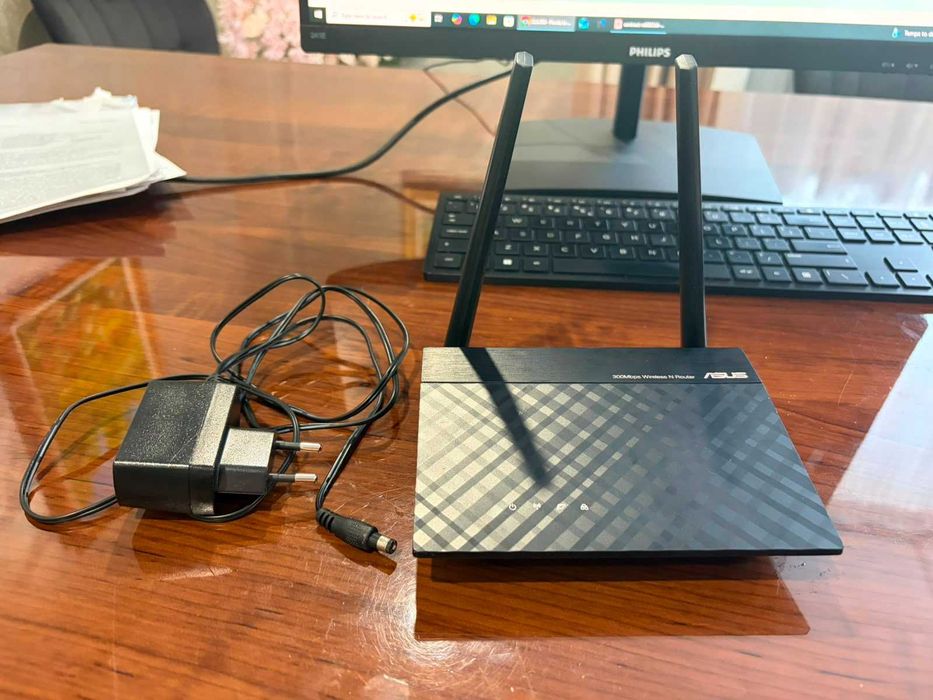 Router Wireless ASUS RT-N12+ 300 Mbps (Router / Repeater / AP)