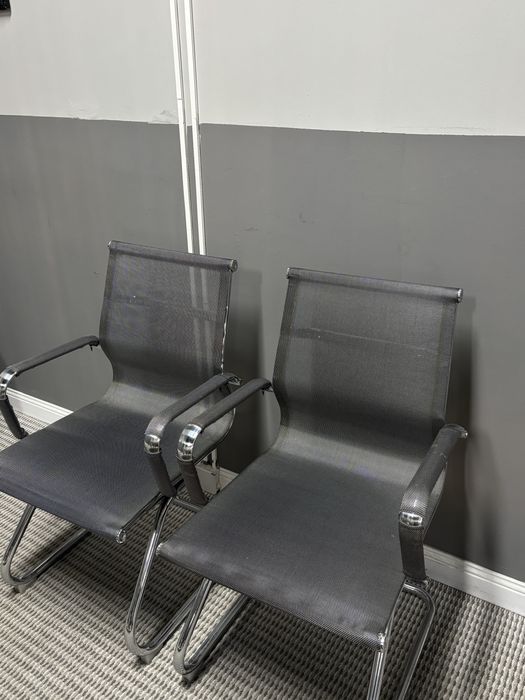 Офисный 6 стульев 1 шт 8000