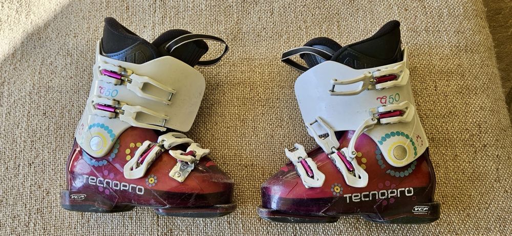 Clapari fete Techopro, marimea 35-36, 267mm