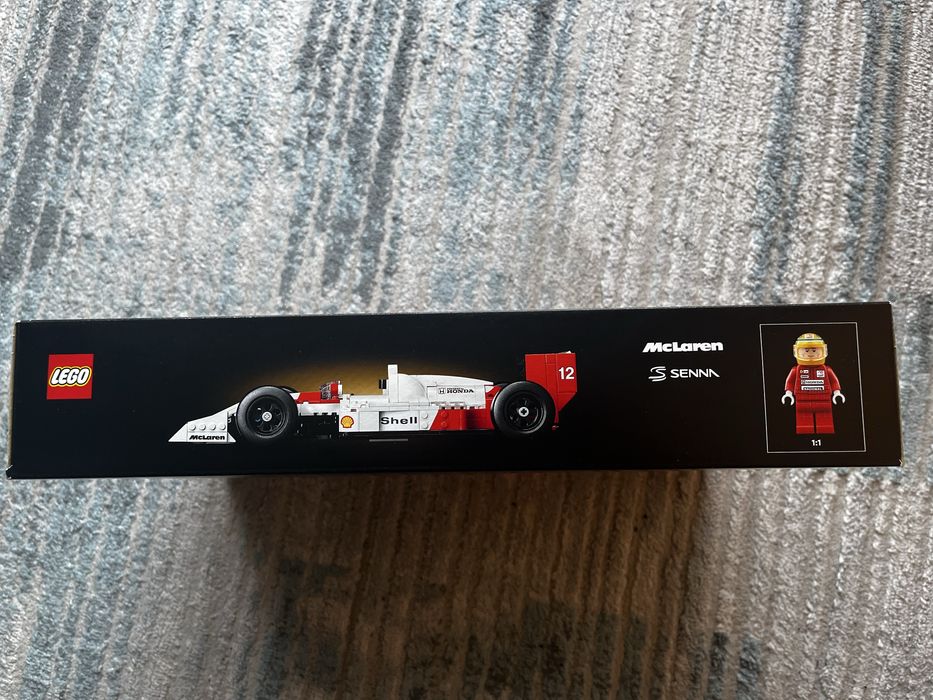 Конструктор LEGO Icons - McLaren MP4/4