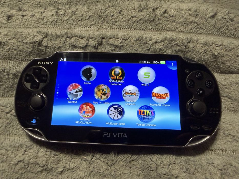 PlayStation Vita 1000