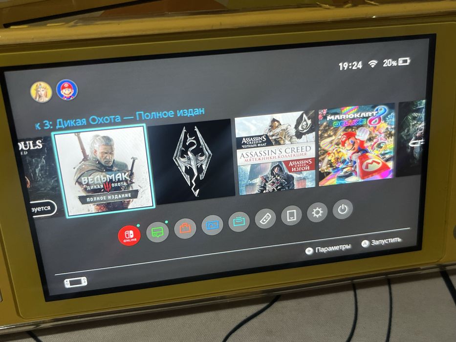 Продам прошитый nintendo switch lite