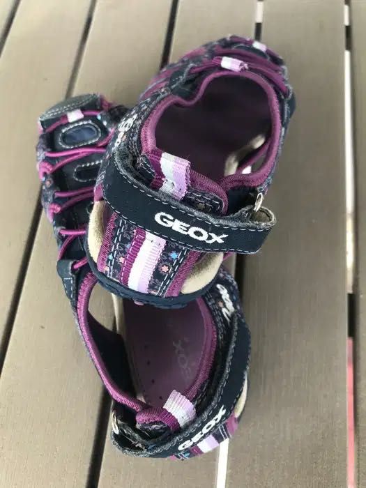 Детски летни обувки Geox - размер 33. Много запазени, леки и удобни!