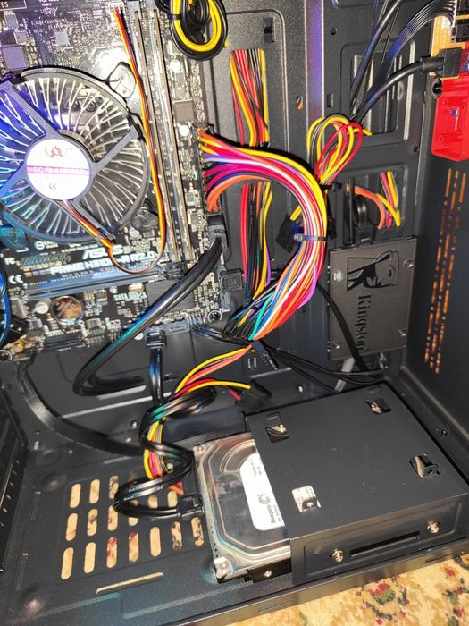 Продам офисный компьютер