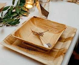 Чинии и купи от палмово листо