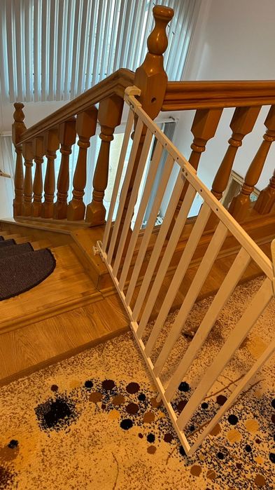 Bariera de siguranta/gard de protecție copii