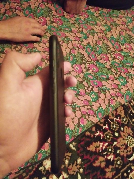 Redmi note 7 narxi 800 ming kelishiladigan joyiyam bor