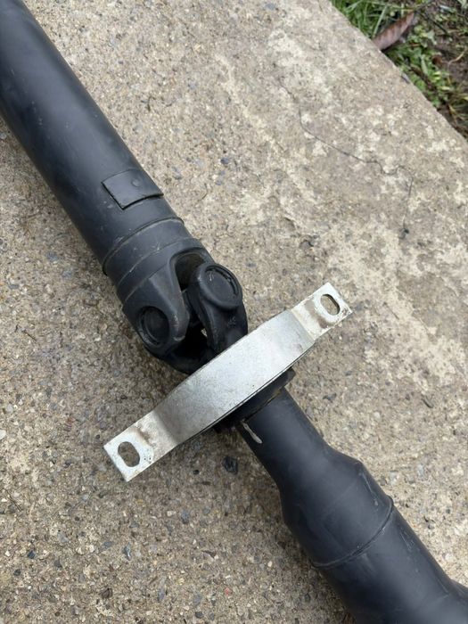 Полуоски и кардан BMW E70 M57 235