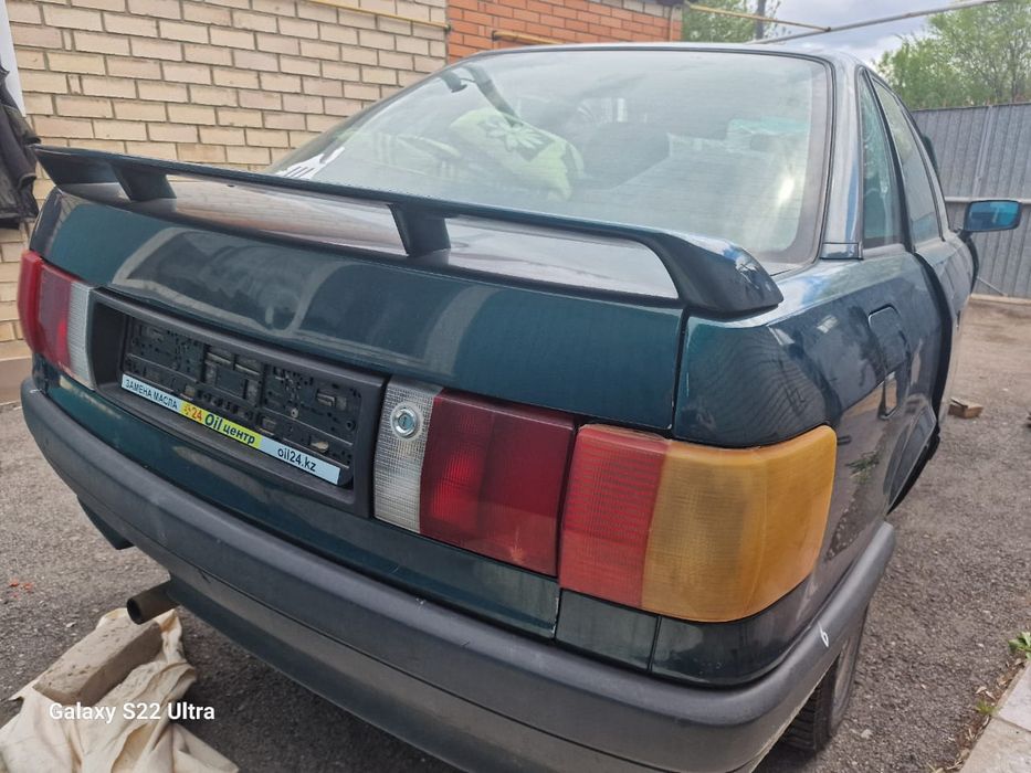 В разборе Audi 80 в3 в4и Ауди А4