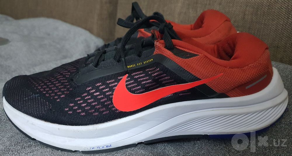Nike Air Zoom Structure 24