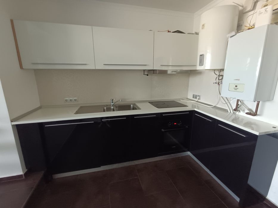 Dau in chirie apartament tip penthouse