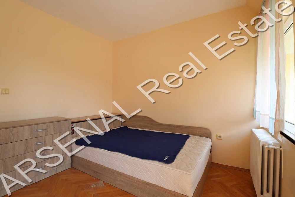 Дава се под наем Четиристаен апартамент в София, Гео Милев - 145 кв.м за 800 € - Снимка #6