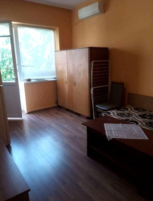 Дава се под наем Едностаен апартамент в Пловдив, Център - 35 кв.м за 280.5 € - Снимка #1