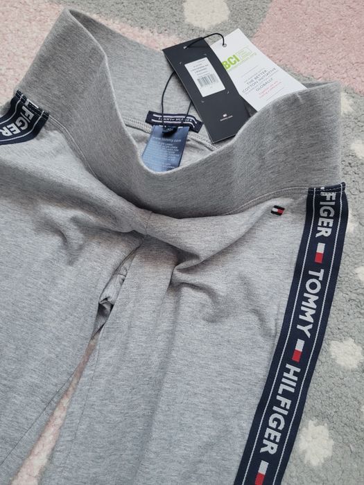 Colanti Tommy Hilfiger Xs, noi