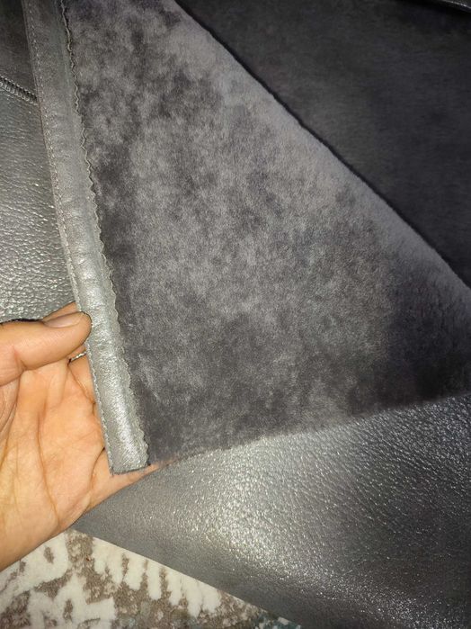 Красивая дубленка 48-50размер.