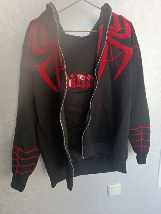 ,44.46 размерде киімдер сатылады