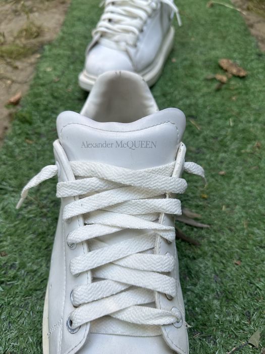 Alexander mcQueen