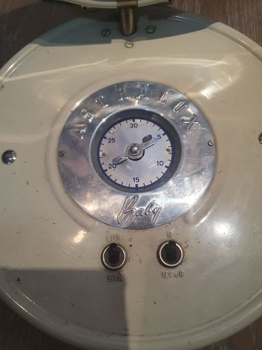 Lampa pentru bronzat cu cuart din ani 1960