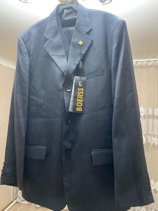 Продам костюмы | три варианта