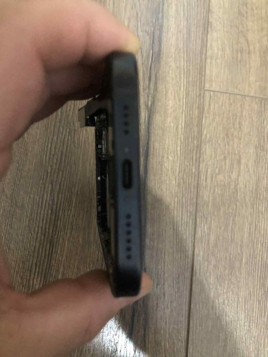 Carcasa mijloc iphone 16 pro max
