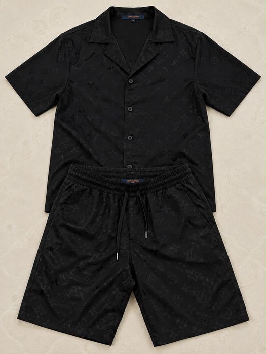Compleu LV negru marimea L