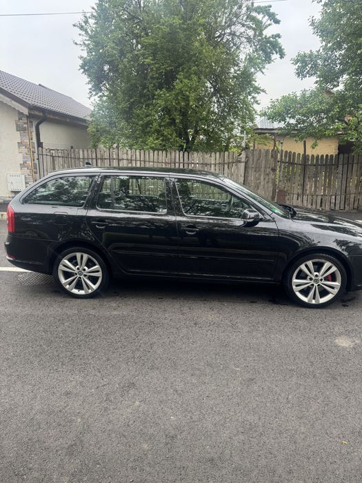 Vand skoda octavia 2 VRS motor 2,0 tdi 170 de cai pret 3300 euro