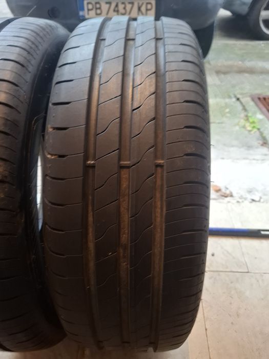 2 Летни гуми Goodyear 195/55/16 ДОТ22 8мм