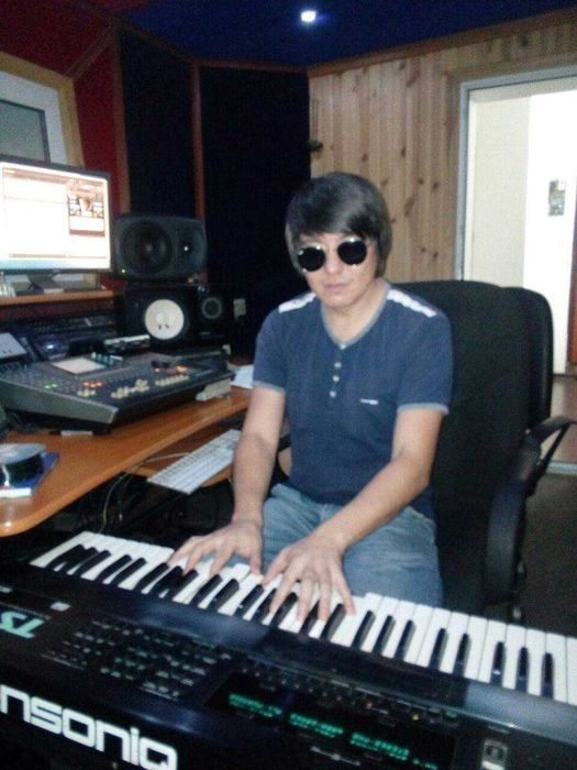 Студия звукозаписи Дыбыс  жазу  студиясы.