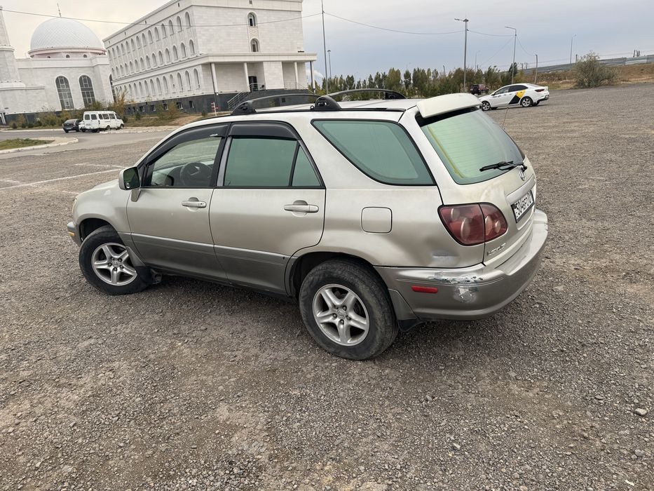 Продам Lexus RX300