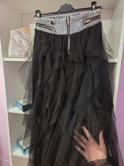 Уникална дамска пола Pause