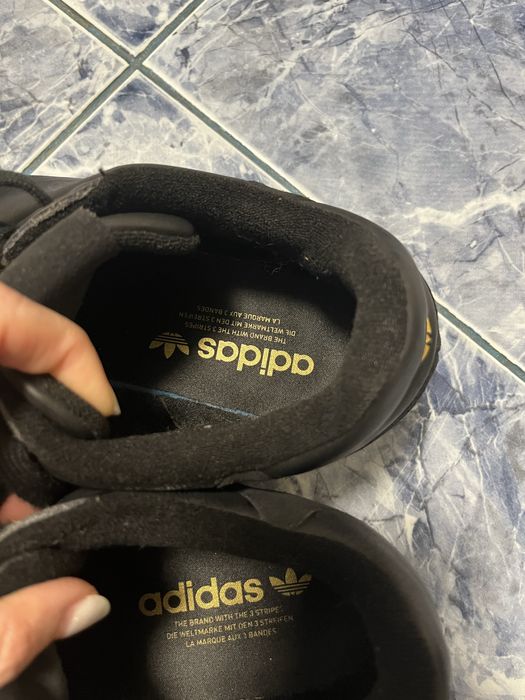 Adidas Originals кожени кецове – размер 42