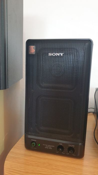 Boxe Mission 760i, Sony SRS-200