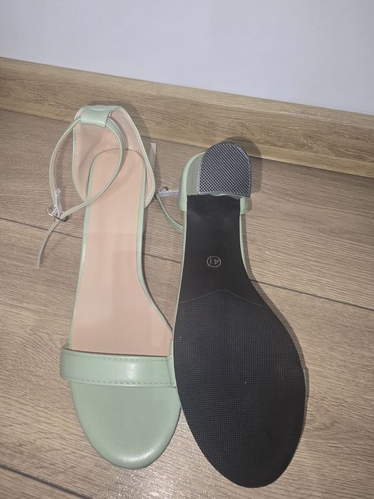Sandale cu toc gros verde menta