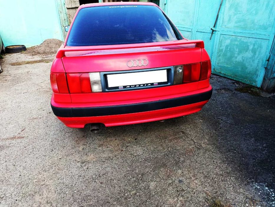 Продам Audi 80 B4 1992г 2.0 mono