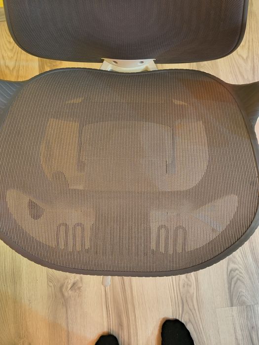 Vând scaun birou mirra 2 Herman Miller