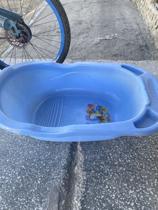 Ванночка детская пластмассовая